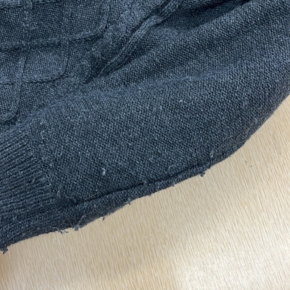 Full zip sweater with sherpa lining - Picture 3 of 6